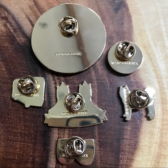 Burberry Button Pin Set - Picture 3 of 3